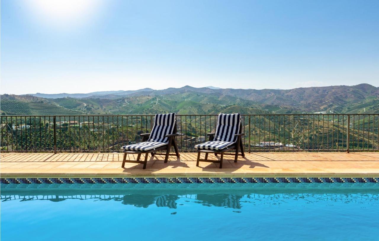 Pet Friendly In Iznate With Kitchen Casa vacanze *