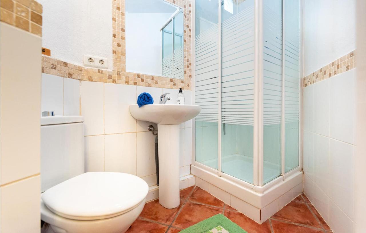 Pet Friendly In Iznate With Kitchen Casa vacanze Málaga